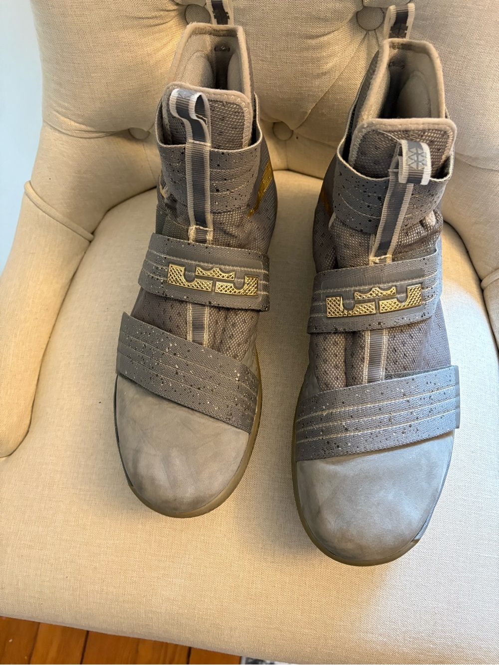 LeBron James Championship-winning High-Top Sneakers in Grey with Gold Accents